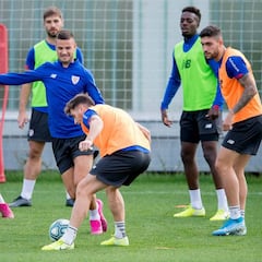 Media Segunda, pendiente de los descartes del Athletic