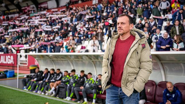 El Albacete quiere renovar ya a Alberto González