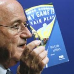 Blatter dirigirá el congreso de febrero según su asesor