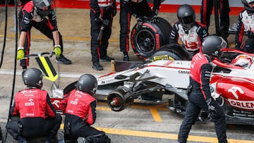 pitstop 99 GIOVINAZZI Antonio (ita), Alfa Romeo Racing ORLEN C41, action during the Formula 1 Aramco Gran Premio De Espana 2021 from May 07 to 10, 2021 on the Circuit de Barcelona-Catalunya, in Montmelo, near Barcelona, Spain - Photo Antonin Vincent / DPPI
 AFP7 
 09/05/2021 ONLY FOR USE IN SPAIN