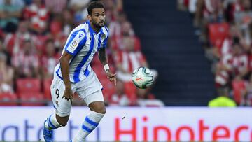 Willian Jose of Real Sociedad in action during the Liga match between Athletic Club and Real Sociedad at San Mames Stadium on August 30, 2019 in Bilbao, Spain. (Photo by Jose Breton/Pics Action/NurPhoto via Getty Images)