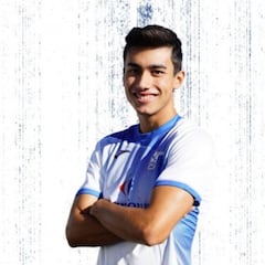 Ufano firma como cuarto delantero