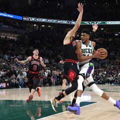 What NBA games are on today, Friday, April 22?