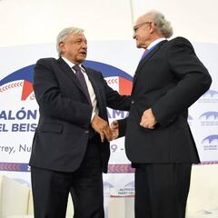 AMLO inaugura en Monterrey el salón de la fama del béisbol