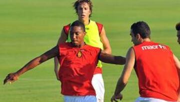 <b>SE ENTRENÓ CON NORMALIDAD. </b>De Guzmán, en el entrenamiento del equipo en la Ciudad Deportiva.