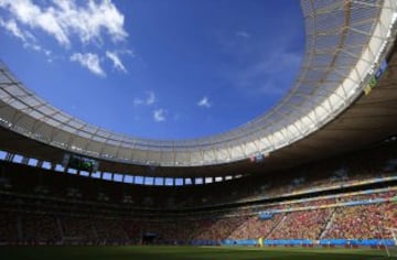 Vista general del estadio Mane Garrincha National en Brasilia. 