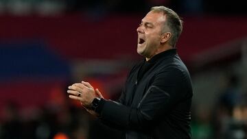 Flick durante el partido de LaLiga EA Sports contra el Mallorca.