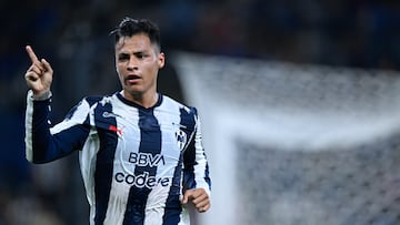 Roberto de la Rosa celebrates his goal 2-1 of Monterrey during the round of 16 first leg match between CF Monterrey and Cruz Azul as part of the CONCACAF Champions Cup 2026, at BBVA Bancomer Stadium, on March 10, 2026 in Monterrey, Nuevo Leon, Mexico.