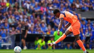 Marcus Rashford puts Barcelona in a difficult position