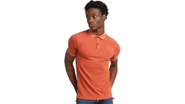 Este es el polo de G-Star de corte ‘slim’ que no vas a querer quitarte en la recta final del verano