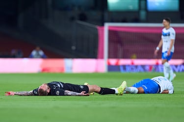 El fuerte golpe que Rotondi sufrió contra Monterrey