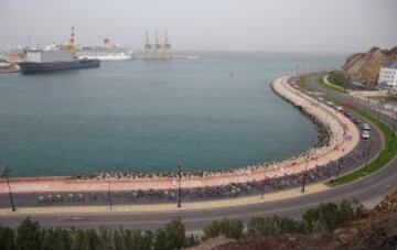 ?ltima etapa de 133.5 km entre Oman Air y Matrah Corniche con victoria final del ciclista espa?ol Rafael Valls.
