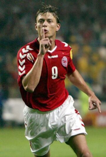 El jugador danés ha jugado un total de 31 partidos marcando 22 goles desde su debut en la Eurocopa de 2000.