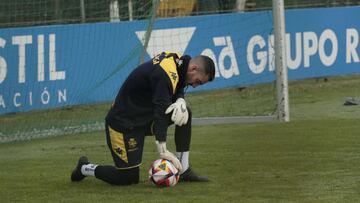 Ian Mackay, en el entrenamiento del Deportivo.