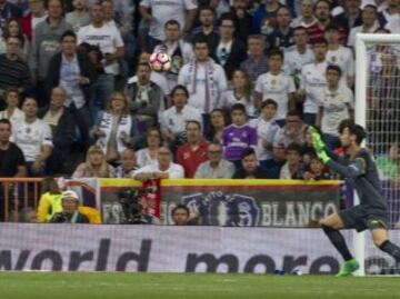 Cristiano Ronaldo makes it 3-1.