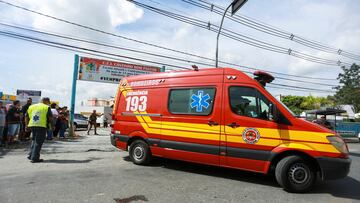 An ambulance leaves a pre-school after a 25-year-old man attacked children, killing several and injuring others, according to local police and hospital, in Blumenau, in the southern Brazilian state of Santa Catarina, Brazil April 5, 2023. REUTERS/Denner Ovidio NO RESALES. NO ARCHIVES