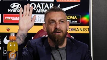 Soccer Football - AS Roma Press Conference - Daniele De Rossi - Trigoria Training Ground, Rome, Italy - May 14, 2019 AS Roma's Daniele De Rossi during a press conference REUTERS/Alberto Lingria