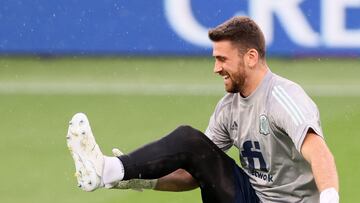 Soccer Football - UEFA Nations League - Spain Training - Stade de Geneve, Geneva, Switzerland - June 8, 2022 Spain's Unai Simon during training REUTERS/Denis Balibouse