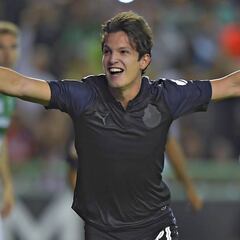 Carlos Fierro se despide de Chivas con sentida publicación