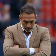 Resultados y polémica influyeron en salida de Matosas