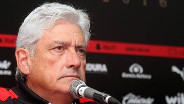 El arbitraje mexicano ha sido foco de atención en semanas recientes. Primero, por las lesiones, ahora, por recibir agresiones por parte de futbolistas.