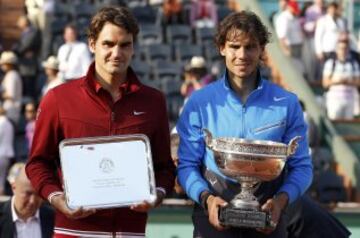 Dos años tuvieron que pasar para volver a ver enfrentarse a Nadal y Federer en la final de un Grand Slam el 5 de junio de 2011, una vez más Nadal batió a Federer por 7-5, 7-6, 5-7 y 6-1