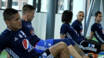 Millonarios se entrena en el gimnasio y piensa en Cortuluá