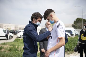 'Cruyff Courts' nace fruto de la alianza entre la Fundación 'La Caixa' y la Fundación Cruyff. Ahora tendrán un nuevo miembro que sumar a la familia: Raúl González Blanco.