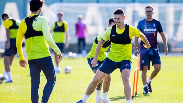 Foyth reaparece en una lista del Villarreal