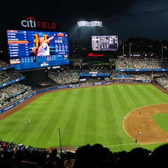 The New York Yankees welcome the Boston Red Sox with an urgent need to win