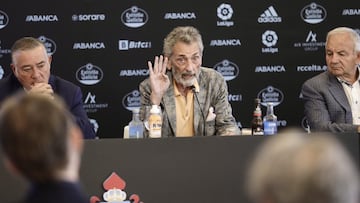 Carlos Mouriño durante la rueda de prensa ofrecida sobre los casos de Denis Suárez y Santi Mina.