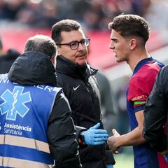 Who was Barcelona doctor Carles Miñarro? What was the cause of death?