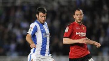 <b>GOLEADOR. </b>Agirretxe, el autor del gol de la victoria de la Real ante el Mallorca.