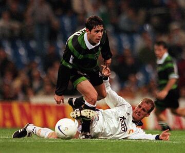 Llegó al primer equipo desde el Real Madrid C y tras un año en el Racing de Santander. En el club blanco estuvo dos temporadas en las que consiguió una Liga, una Supercopa de España y una Coap Intercontinental. Llegó a disputar 45 aprtidos como blanco. 