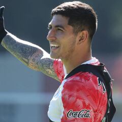 Chivas parte rosca con sus aficionados