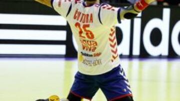 Serbia se clasifica, mientras Alemania y Polonia se salvan