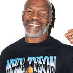 Tyson: "Patearía el culo de McGregor en un combate"