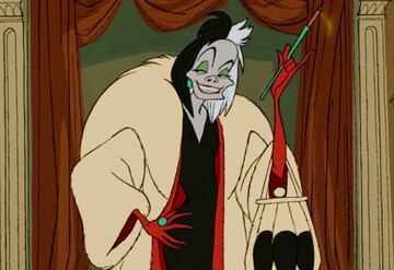 El personaje de Cruella apareció en el programa 'House of Mouse' y la voz fue hecha por Susanne Blakeslee.