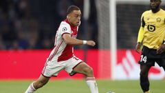 USA squad list suggests Sergiño Dest prefers Netherlands