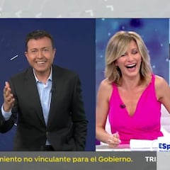 La pillada de Manu Sánchez a Susanna Griso en pleno directo: "Es que me estaban hablando"