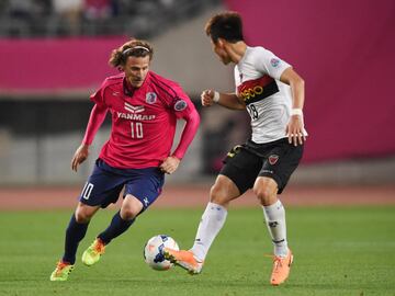 En su paso por el fútbol de Japón, Autuori dirigió al uruguayo Diego Forlán en el Cerezo Osaka, durante 2015.