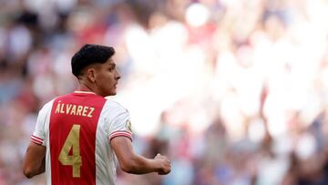 AMSTERDAM, NETHERLANDS - SEPTEMBER 3: Edson Alvarez of Ajax  during the Dutch Eredivisie  match between Ajax v SC Cambuur at the Johan Cruijff Arena on September 3, 2022 in Amsterdam Netherlands (Photo by Rico Brouwer/Soccrates/Getty Images)