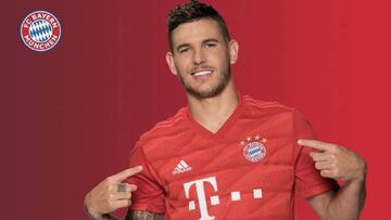 Lucas Hernandez posa con la camiseta del Bayern de M&uacute;nich.
