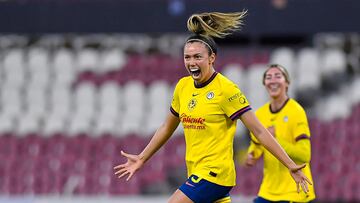 Priscila Flor Da Silva festeja su gol ante el Atlas.
