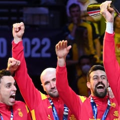 Los Hispanos son inagotables