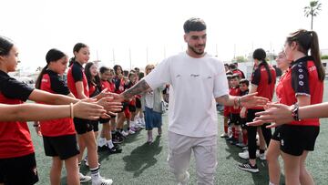 Isaac Romero, homenajeado en su tierra