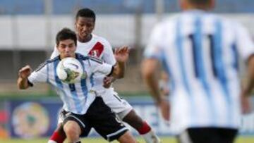 Giovanni Simeone: "Me atrae la idea de probar en otro club"