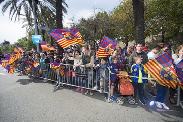 Barça's open-top bus parade after Liga-Copa double