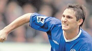 <b>POTENCIA. </b>Frank Lampard lidera el ataque del Chelsea.