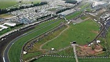 <b>FUTURO. </b>El trazado de Donington Park, visto desde el cielo, albergará la F-1 a partir de 2010.